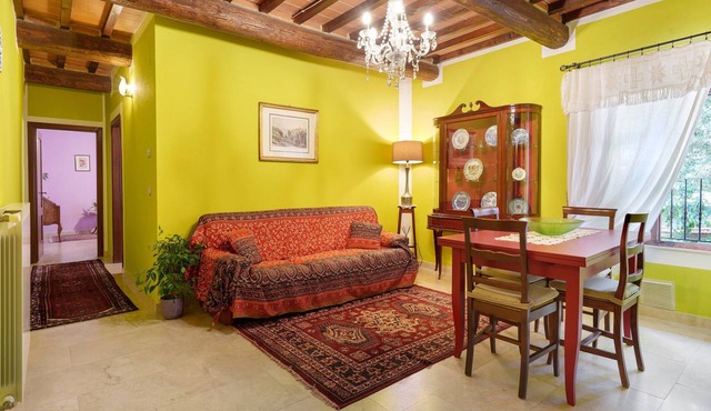 Agriturismo Santa Luce – Apartment 'Verbena' with Shared Pool, Wi-Fi and Air Conditioning