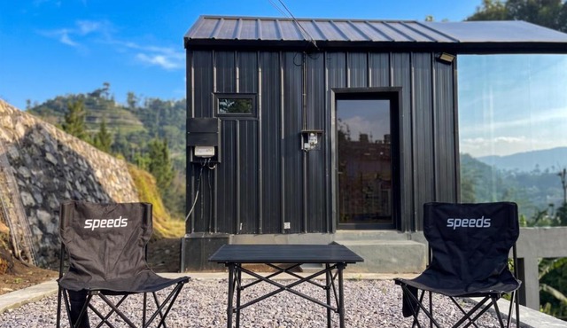 Alazka Cabin