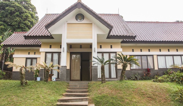 Aldeoz Ciater Cikole Villa Subang
