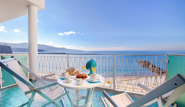 Alimuri Bay Resort
