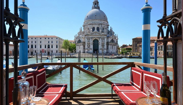 Amazing Grand Canal Apartment in San Marco Top Location