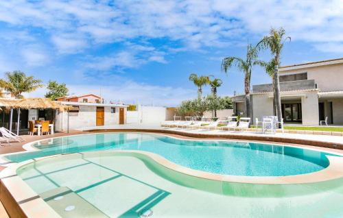 Amazing Home In Punta Milocca