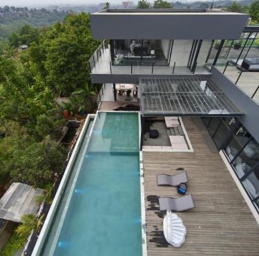Amulya Luxury Villa, Dago - 4BR Heated Infinity Pool