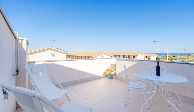 Apartment 'Boutique - Blue Sea' with Sea View, Wi-Fi and Air Conditioning
