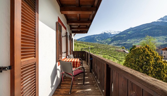 Apartment "Gasserhof - Gravenstein" with Mountain View, Shared Garden & Wi-Fi