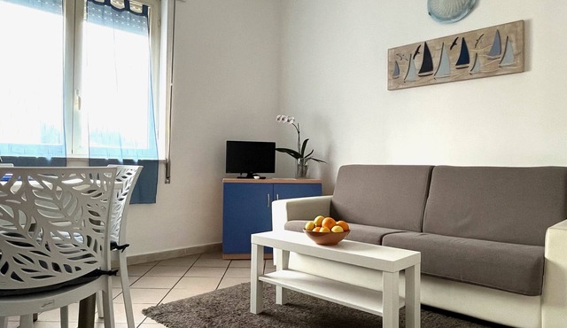 Apartment in Tirrenia at 200 m. from beach