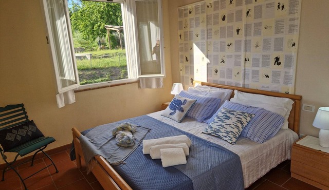 Apartment 'Piccolo Paradiso - Mare' with Shared Pool, Wi-Fi and Air Conditioning