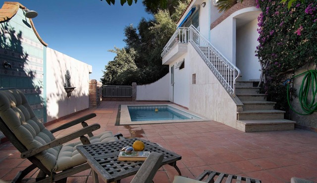 Apartment with pool and sea view/Sicilian Hideaway with pool&stunning views