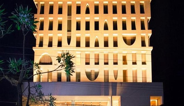 ARTOTEL Leguna Magelang