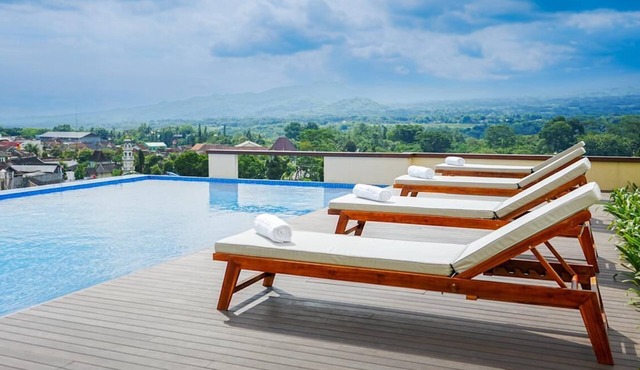 ARTOTEL Leguna Magelang