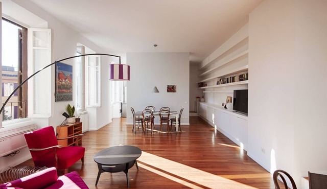 Auditorium Luxury Three Bedroom Apartment