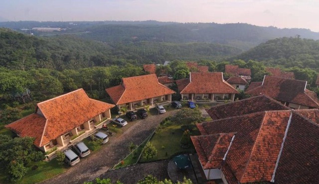 Banaran 9 Resort Hotel