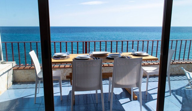 Beach House AcquaMarina