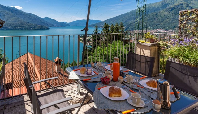 Beautiful apartment for 6 guests with TV, terrace, pets allowed and parking