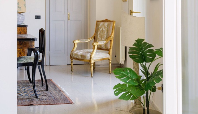 Beautiful apartment for 4 people with WIFI, TV, balcony and panoramic view, close to Ancona