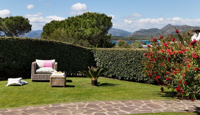 Beautiful villa with nice seaview walking distance to the beach