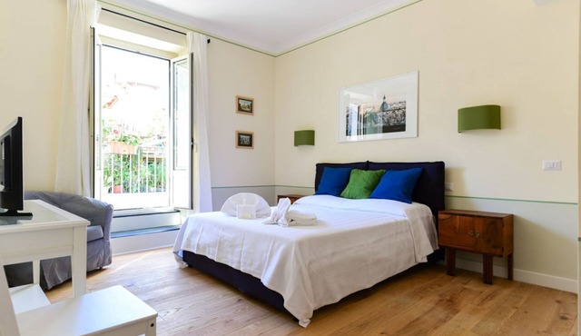 Bright and Comfy 3 bedroom apt in Monti