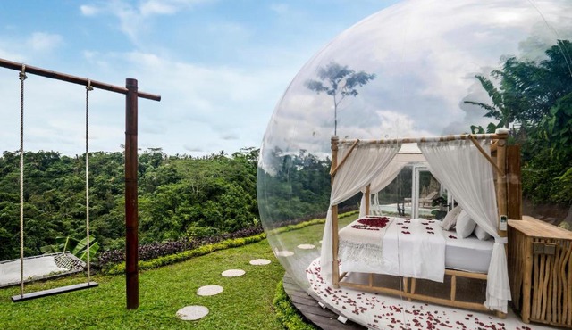 Bubble 6 - Romantic Bath Bubble Stay Ubud
