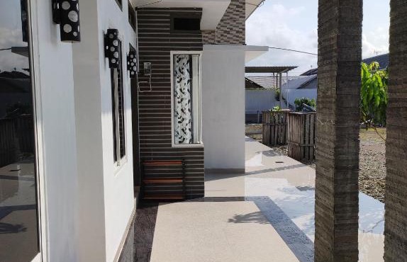 Cahaya kos putri