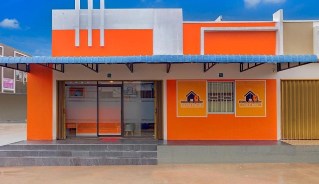 Capital O 93076 Batam Backpacker Guesthouse 2