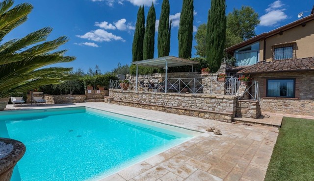 Casa dei Mandorli, Gaiole in Chianti, Siena and Chianti