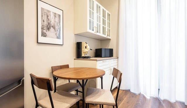 Casa Eva - Four Bedroom Apartment, Sleeps 10