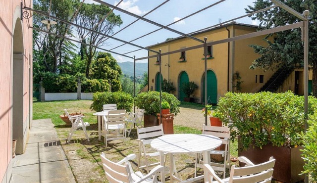 'Casa Rossa' mit Pool by Interhome