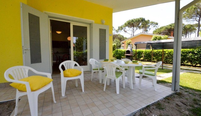 Charming villa near the sea and the city centre