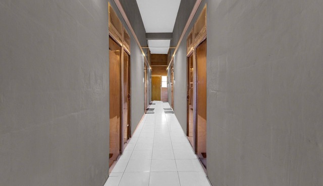 Chic Deluxe Twin Comfort Stay w/Free Wifi