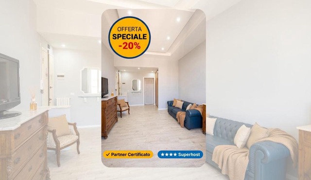 City Centre Ancona - 7 Person Apartment with WiFi and AC near the Beach