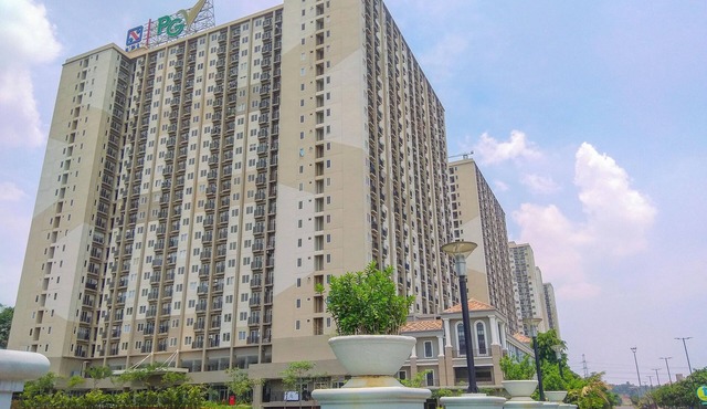 Comfort and Restful 2BR Podomoro Golf View Apartment