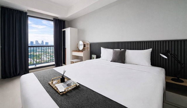 Cozy And Minimalist 2Br At The Ayoma Apartment