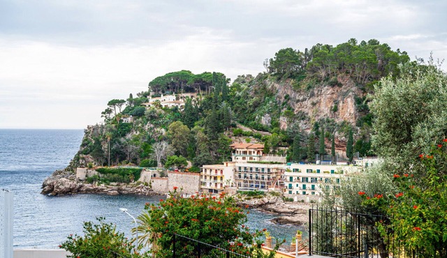 Cozy Apartment x4 - 300 m far from Isola Bella