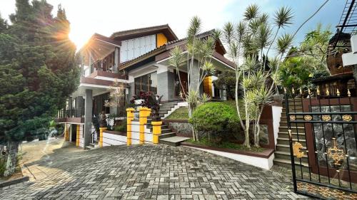 Dapur Caringin Tilu Villa