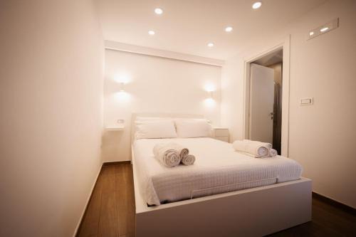 Diamond Apartment