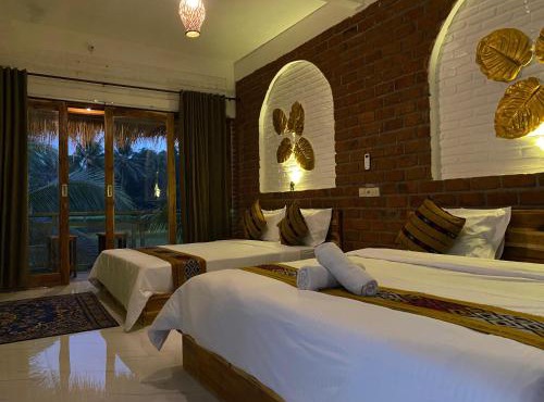 Dira Bungalows