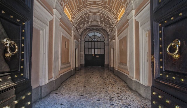 DOMUS NAPOLEONE GUESTHOUSE