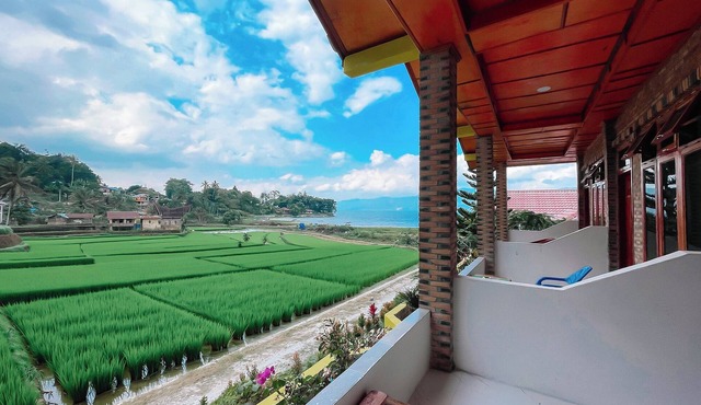 Doni Guest House by Staigo