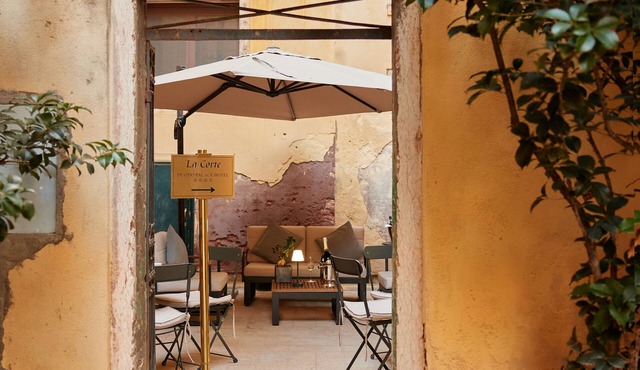 Duodo Palace Hotel