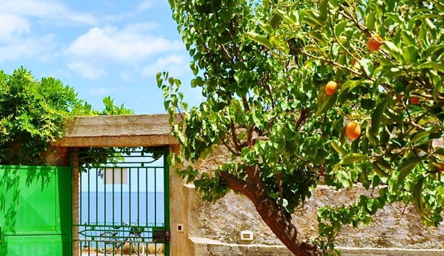 Gardenhouse on the largest beaches of Taormina apartment n. 2 for 4 people