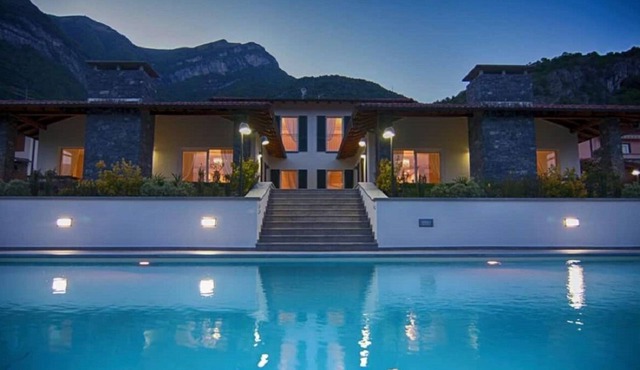 Gift yourself a beautiful Lake Como Getaway at Tremezzina
