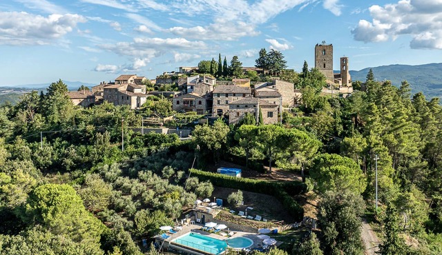 Gorgeous apartment in Montecastelli Pisano