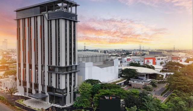 Harris Hotel & Convention Serpong