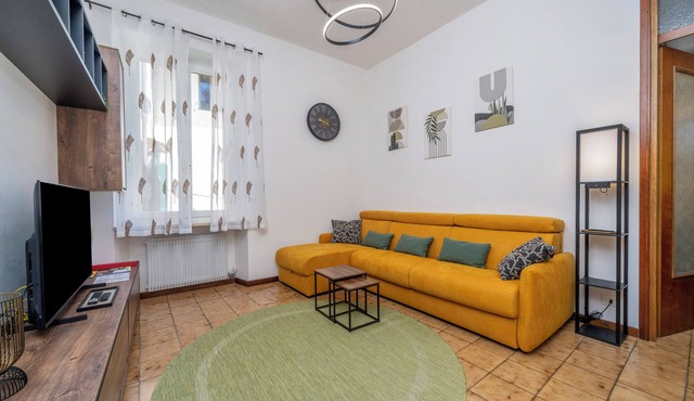 [Historic House in the Center] 2 Rooms + Parking