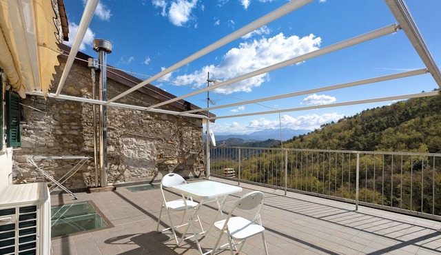 Holiday Home 'Campagna 5 Terre' with Mountain View, Wi-Fi and Air Conditioning