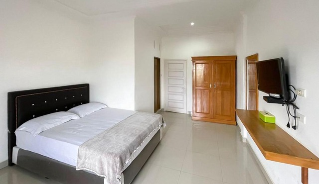 Hotel Lucky 21 Syariah Mitra RedDoorz
