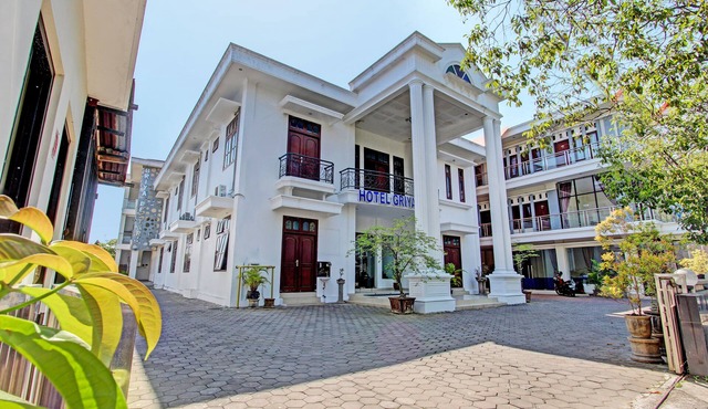 Hotel O Griya Lestari Pati 2