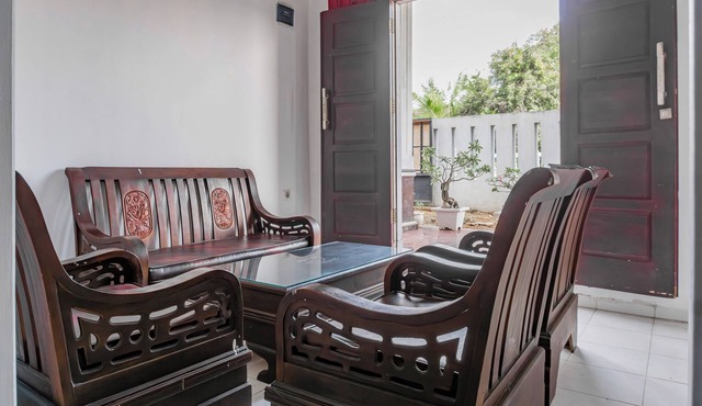 Hotel O Guest House Pahlawan Syariah