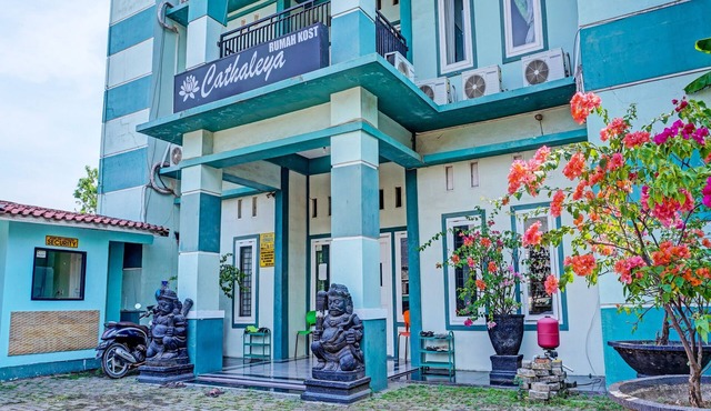 Hotel O Home Stay Elis Cateliya Syariah