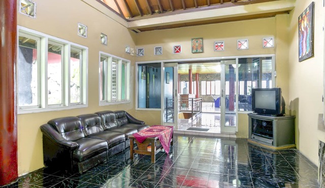 Hotel O Karya Nunggal Asri